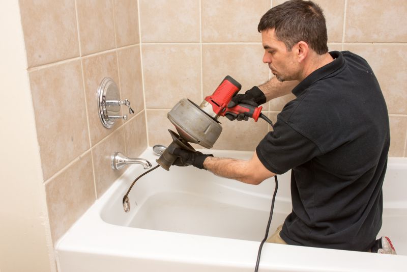Top Bathtub Installation Companies in Mustang, OK